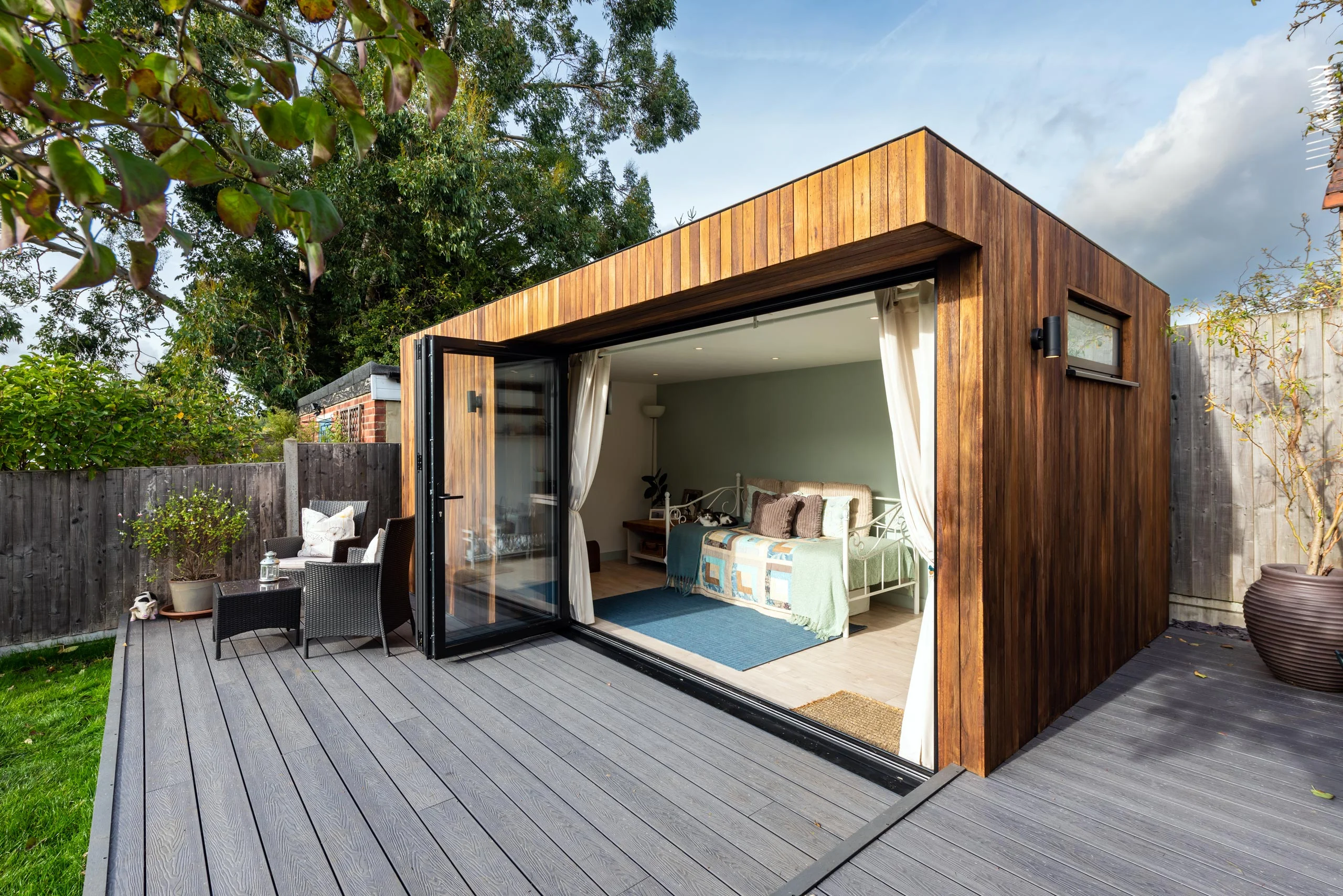 Feature-Garden-Guest-Room Feature-Garden-Guest-Room